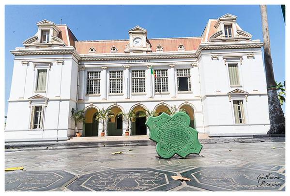 Voir l'image sur Twitter