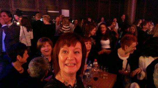 Begonnen bij hunkemoller op 8/03 /1987