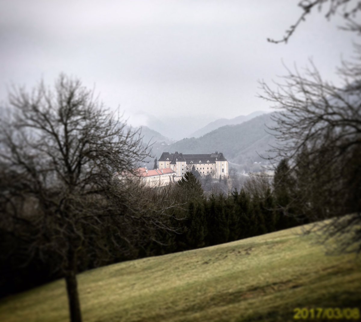 Grein_a_d_Donau's tweet photo. #SchlossGreinburg #Grein #GreinAnDerDonau #BauCoach #ProjektControl https://t.co/gK5kHMVWOt