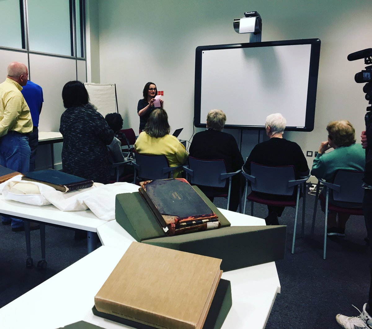 AvantCymru's tweet photo. Hearing about the 1911 census, @WeAreTrivallis residents informed for #LandsOfOurFathers @GwanwynAgeCymru @RCTtheatres Thanks @GlamArchives https://t.co/RNpEXNrlXO