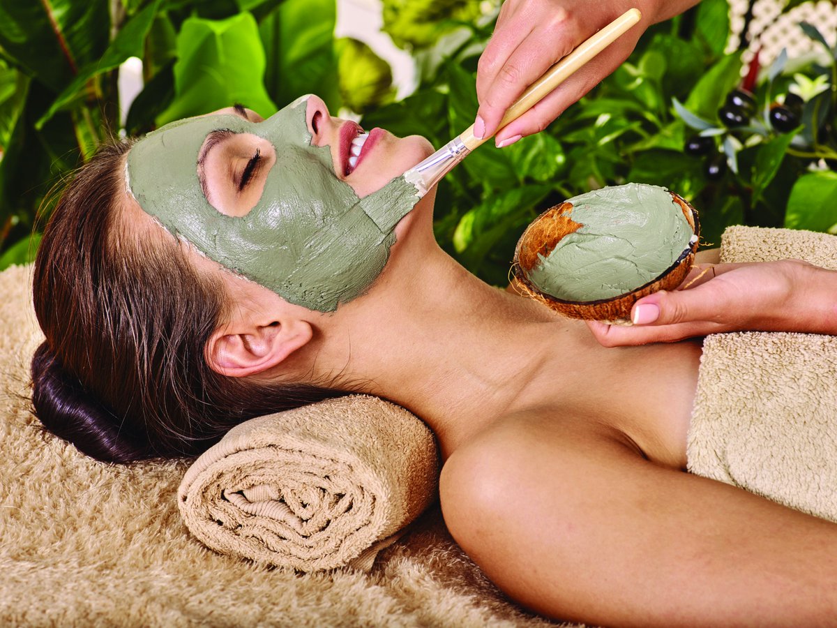 ICJordanHotel's tweet photo. #SPAInterContinental Anti-aging, #DeadSea salt scrub and natural mud wrap, aromatic #massage, free day use for JD 165.
Call 4641361/ext 2505 https://t.co/LlSaE0j5Fd