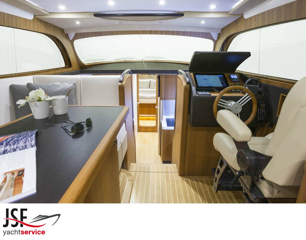 JSFyachtservice's tweet photo. 360 graden zicht vanuit het stuurhuis van de MTB fourzero Wheelhouse. https://t.co/WiLF8LwfJH