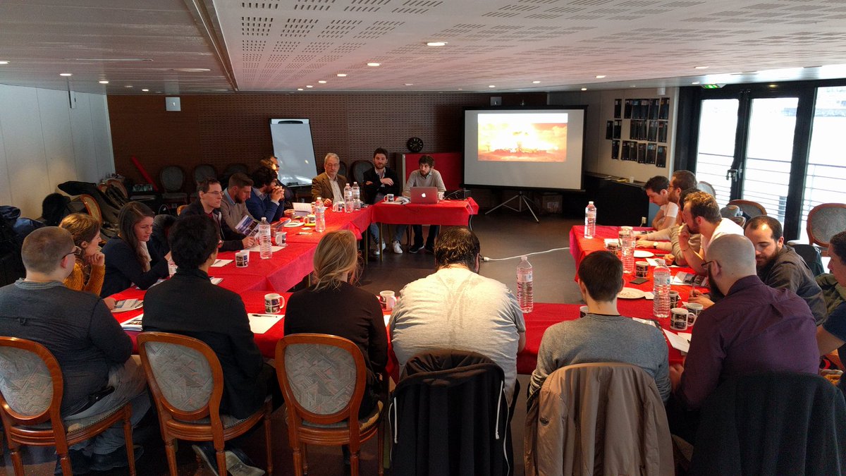 PayinTech's tweet photo. Premier jour du séminaire @PayinTech : tout le monde dans le même bateau ! #objectif2017 #futur #cashless #innovation https://t.co/wNEnmVUbnb