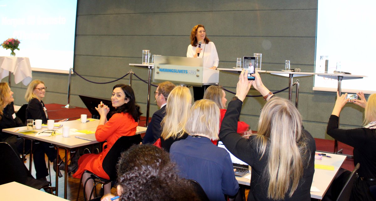 Våre fremste IT-kvinner kåret, av <a href="/Abelia_NHO/">Abelia</a> og <a href="/odanettverk/">ODA-Nettverk</a>. Gratulerer til verdige vinnere, vi heier på dere. Og gratulerer med 8. mars!