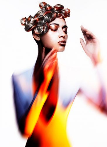 creativeheadmag's tweet photo. Sharp shapes &amp; dancing light – be mesmerised by ‘Illumination’ from @AG_ShifnalSalon: https://t.co/2wBIjwESeP https://t.co/DJJk74Xval