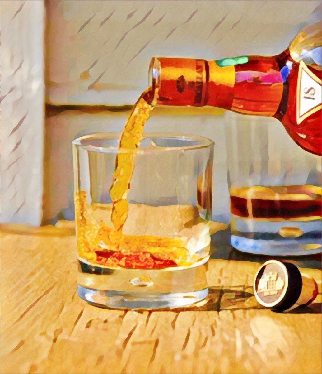 CrankyPappy's tweet photo. A #daywithout women requires a#daywith whisky https://t.co/h5t6kB7It9