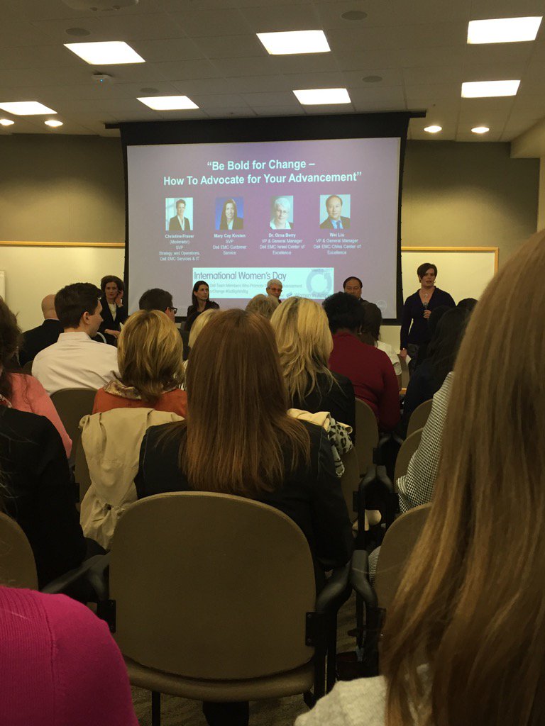 jessicalobe1's tweet photo. Women's leadership forum - great panel! #BeBoldForChange #GoBigWinBig #DellEMC #DellTechnologies https://t.co/TMoCqvkeU6
