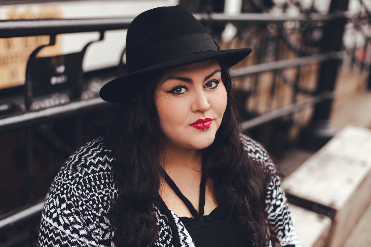 Listen to DJ Kookum's all-female artist 'Matriart Mixtape' for #IWD2017  
rpm.fm/music/download… #IWD #InternationalWomensDay #Indigenous