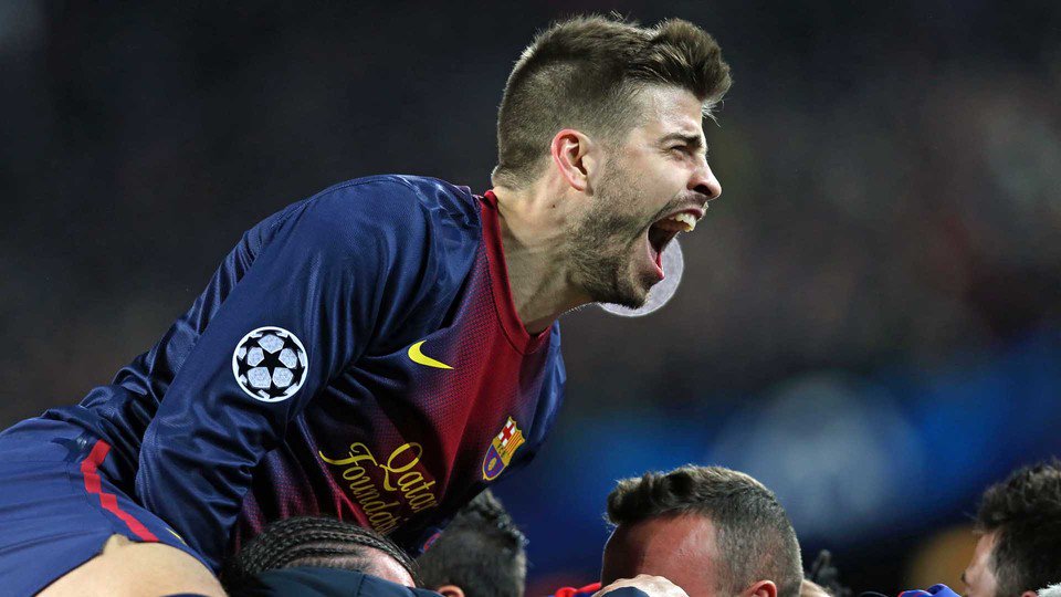 fcbarcelona_tr's tweet photo. ↩️📸🇹🇷 Kara Kartal'ın 3-0'dan 3-3'e getirmesi gibi. Türkiye'den ilham verici 5️⃣ geri dönüş https://t.co/wFlbUjZoLE #ForçaBarça https://t.co/6inGijM8bm