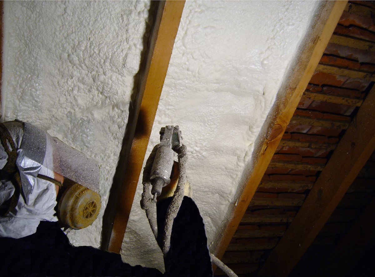 Did you know that The Energy Saving Trust rates #home #insulation as one of the most effective ways to reduce your #energy costs?