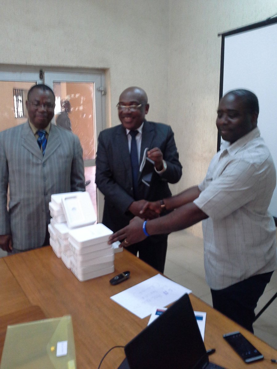 IMPACTirc's tweet image. @IMPACTirc #LoveIrishResearch presenting 22 Android phones to Parklane Teaching Hospital @Coal_City Enugu. Provost, Prof. A. I. Ugochukwu