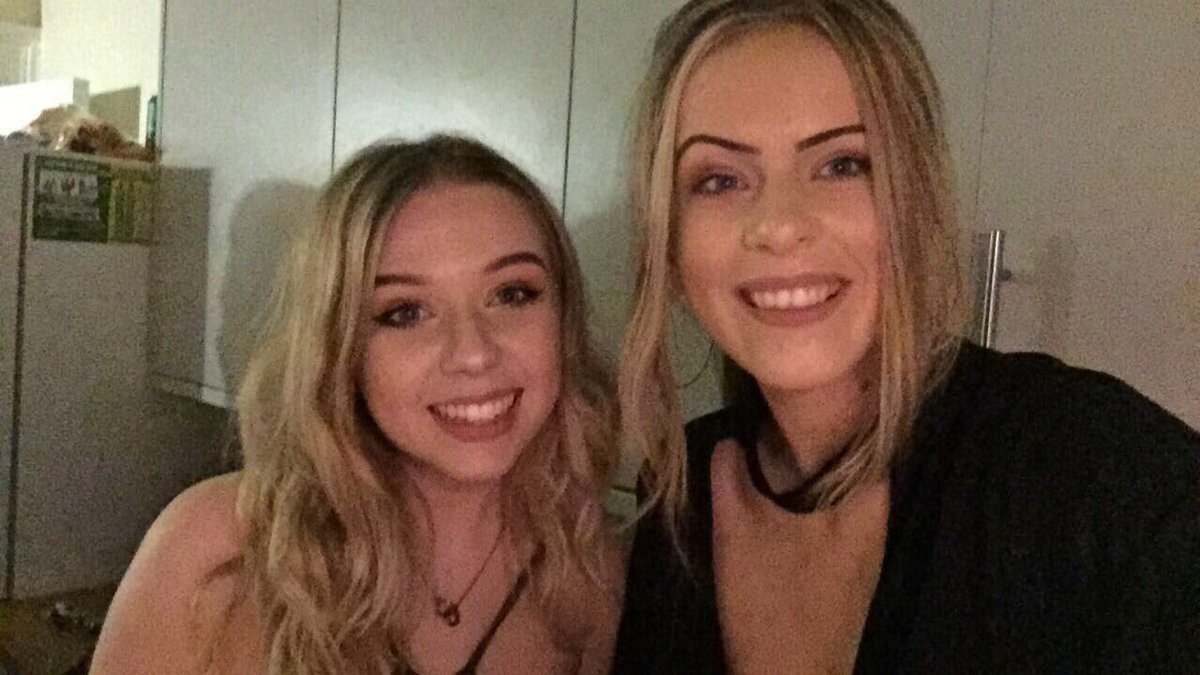B_Kitwood's tweet photo. Happy 20th Birthday to this little ray of sunshine @heavy_gl0om 🍾 uni wouldn't be the same without you, can't wait to celebrate tonight 💛 https://t.co/yZZYdk5ZPC