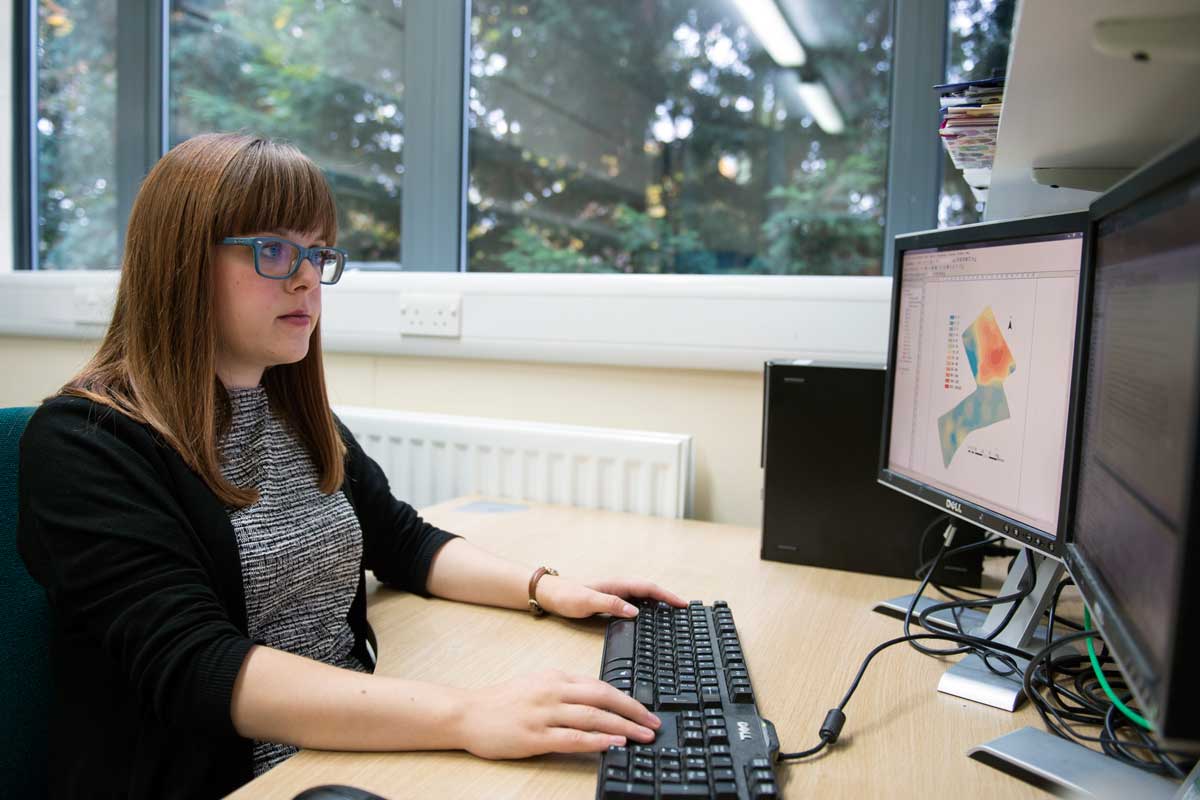 Rothamsted's tweet photo. 78 different #workingpatterns are in place @Rothamsted #IWD2017 #beboldforchange https://t.co/fIycowFaSu https://t.co/fkGsalLqTM