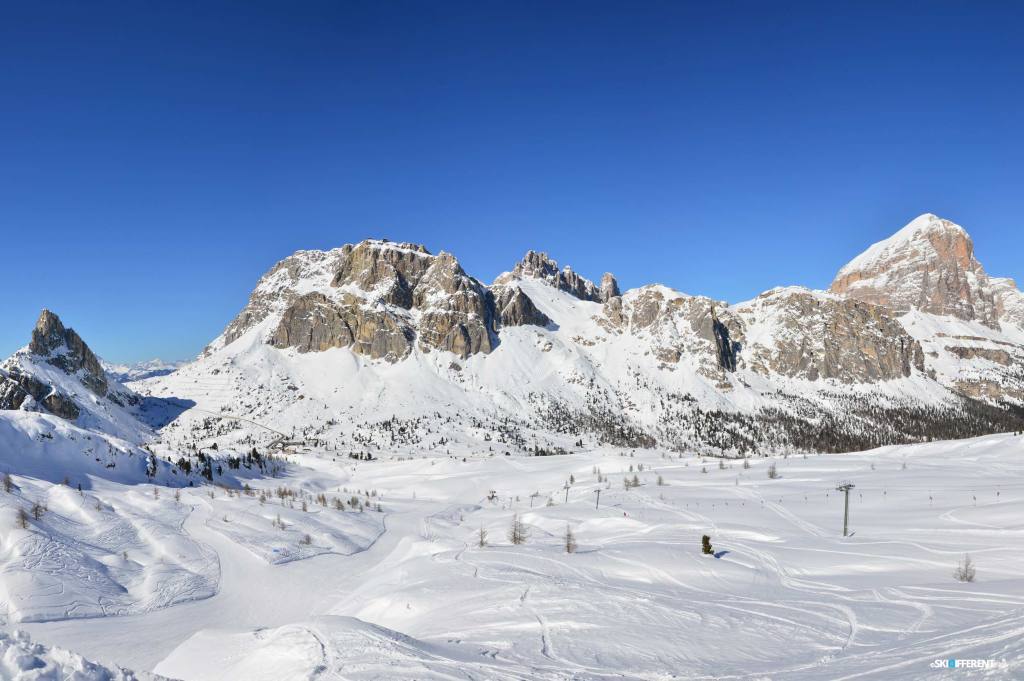 SKIRUN – CORTINA 2017 venetianlife.com/2017/03/08/ski…