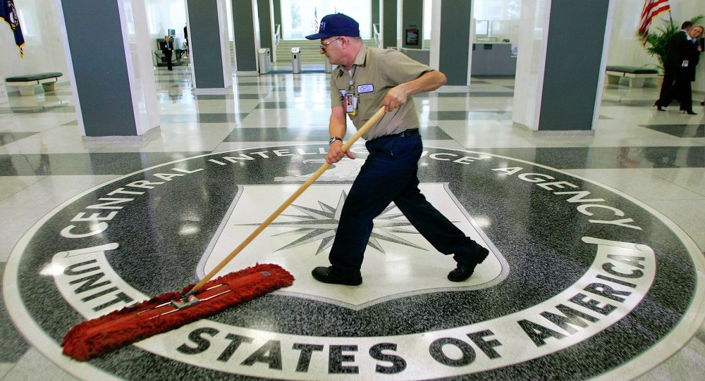 beforeitsnews's tweet photo. WikiLeaks Warns CIA Trying to Hack Cars for ‘Undetectable Assassinations’ https://t.co/gSdyBUCh6U https://t.co/DwRj0V6l9V