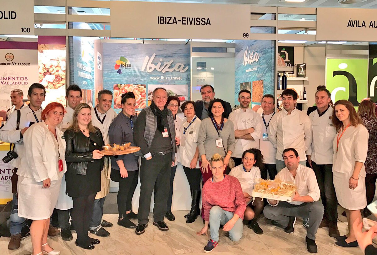 Felicidades a las valientes que cuidan el legado cultural y sentimental de #Ibiza #cocina #Gastrónomas8M #MujeresQueInspiran #IbizaSabor