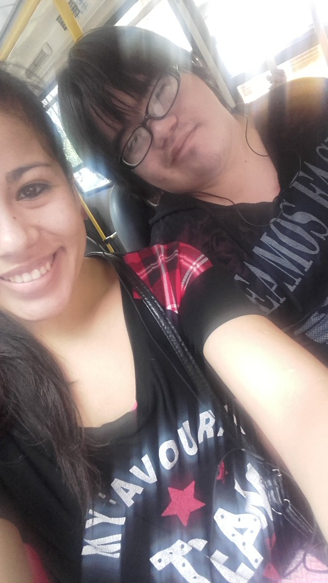 YamilaLisseth's tweet photo. Médico
Con mi nene♡ https://t.co/FZJZj9YvPu