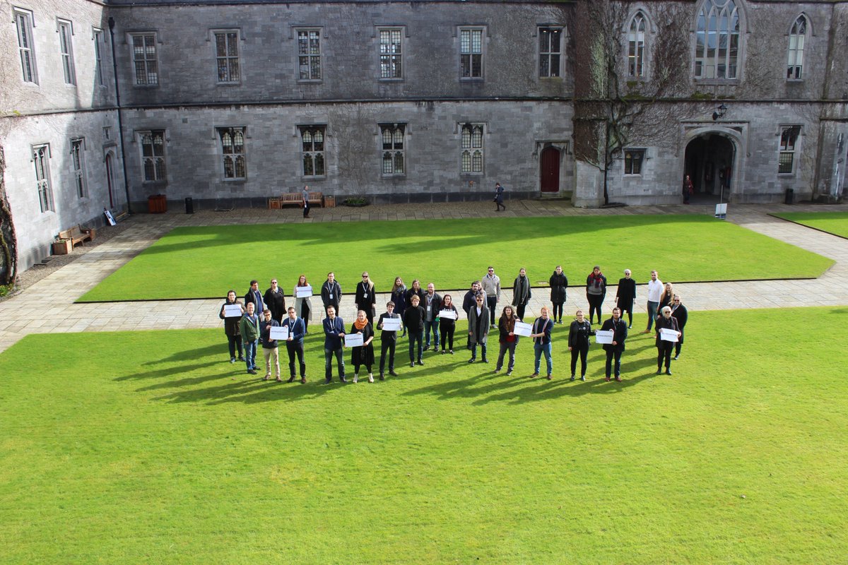 ESUtwt's tweet photo. End of #esc33 #Students across Europe call for #women's right to decide over their body #genderequality #repealthe8th #Strike4Repeal https://t.co/aN75kMZErh