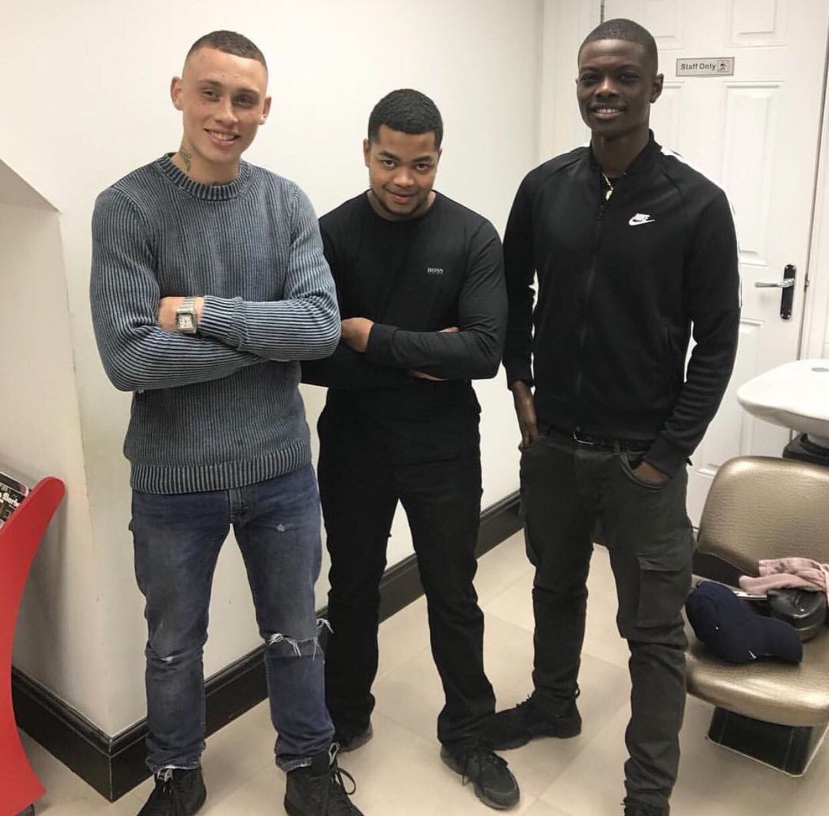 JaggedEdge1's tweet photo. Always a pleasure to have the newly signed @StormModels team check in at #JESandy 🙌🏽 #VIP haircuts by our man IJ💈✂️ https://t.co/WBlMdeVmnG