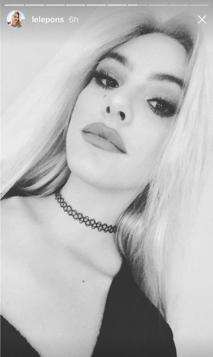 ShotsArmyFIN's tweet photo. Lele is most beautiful Latina girl 💐 Happy International Woman's Day 🌹😊 https://t.co/NxQ59LATok