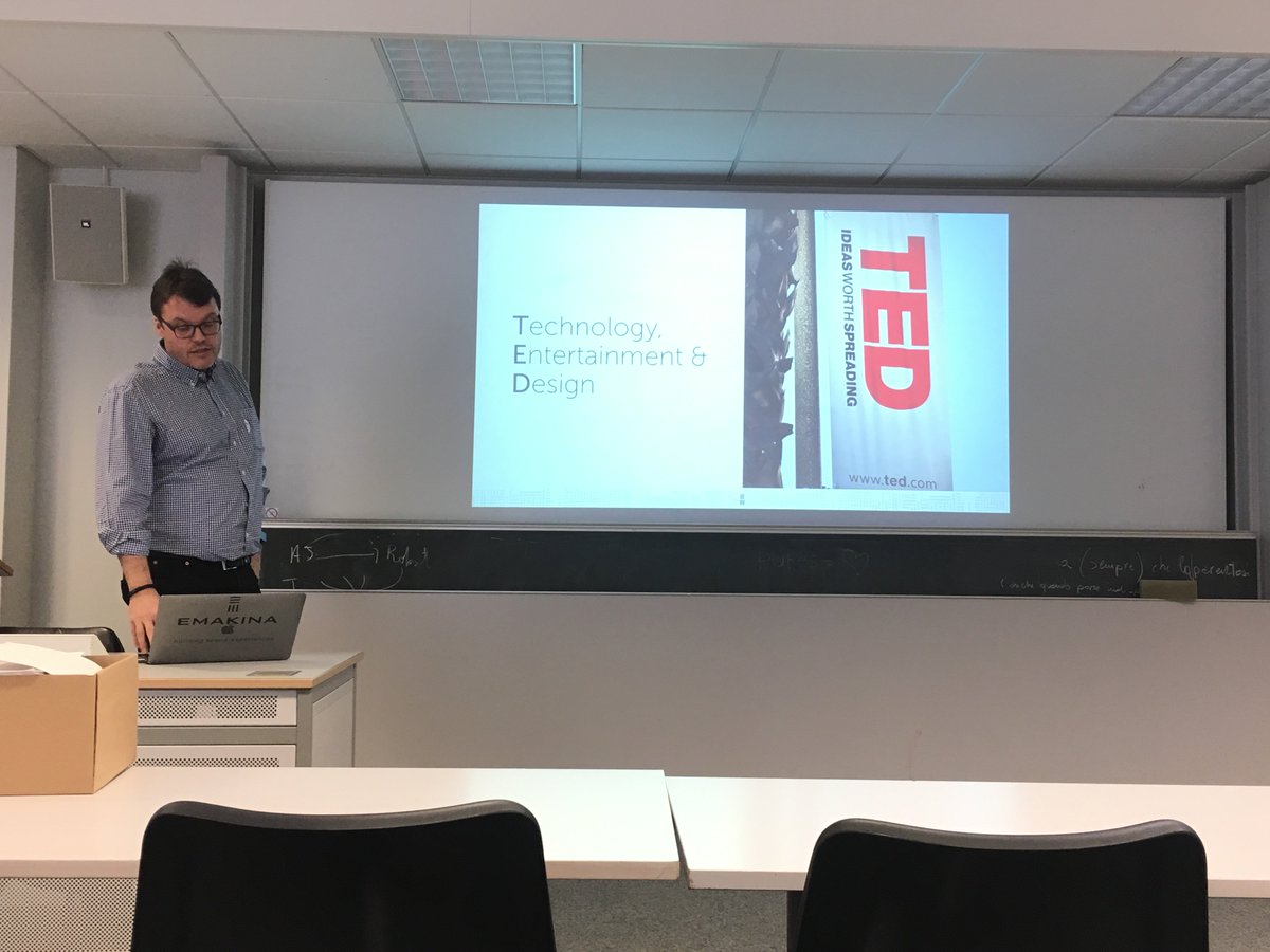 RobinMoret's tweet photo. @agrobet "Moi je bullshit pas, quand je sais pas, je sais pas" Le ton est donné ! 
#FPmediaLAB https://t.co/eS624bAXpM