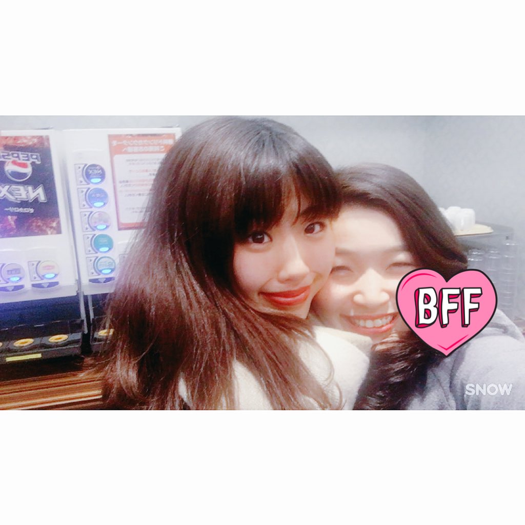 ChiNaaa_3's tweet photo. これから簡単に会われへん奴から手紙貰った。
帰ってからじゃないと見られへんやつ😹
東京でもがんばってね、全力で応援してる🗼BFF✌︎ww https://t.co/OTFlqrMEHj