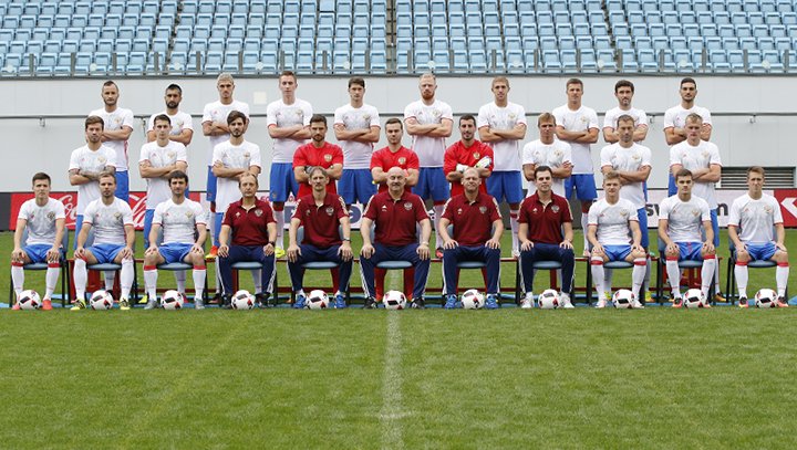 TeamRussia's tweet image. Определились соперники @TeamRussia в контрольных матчах! 5 июня сыграем с Венгрией в Будапеште, 9 июня встретимся с Чили в Москве!