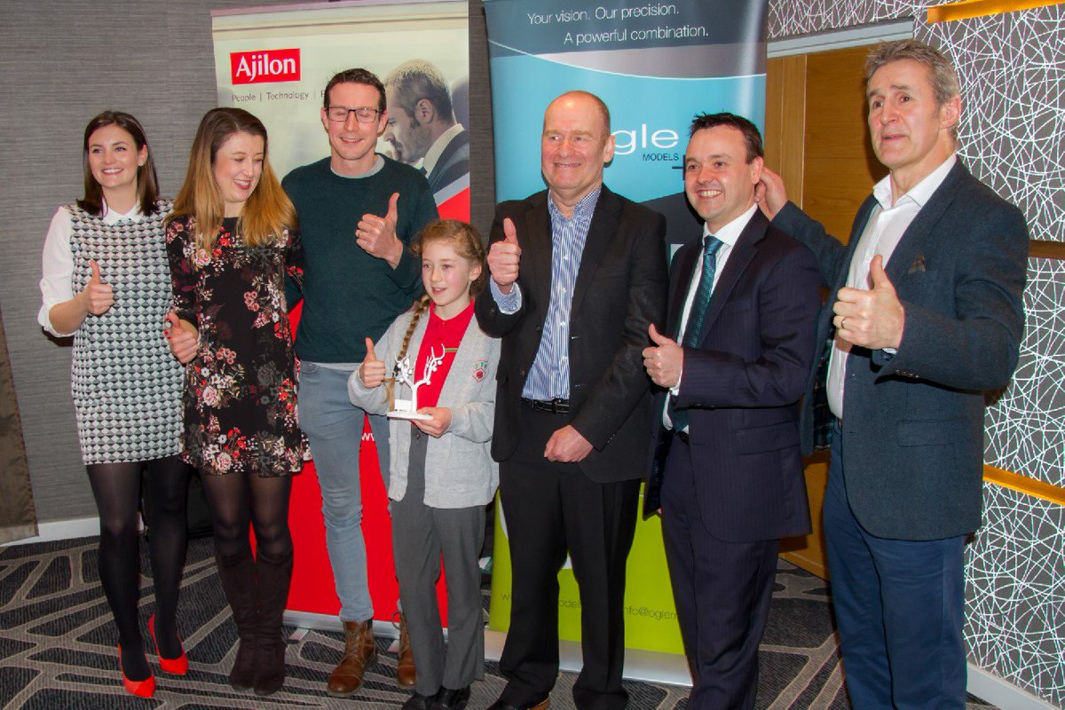 ajilontechuk's tweet photo. A truly inspiring afternoon spent last Friday with our friends @SMcPartlandMP @Ogle_Models @LauraPStrand @HertsChamber @Face_Creative https://t.co/qDWeX6E6u4
