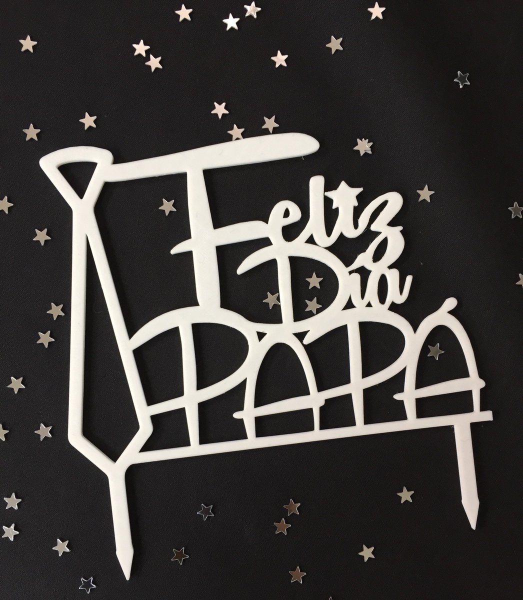 TroyabyJullar's tweet photo. Seguro que estáis pensando en el #díadelpadre Topper para 🎂 #regalo #caketopper #impresión3D Renovarse o morir 😜https://t.co/rCZiZJETXc https://t.co/NlWT0dIedt