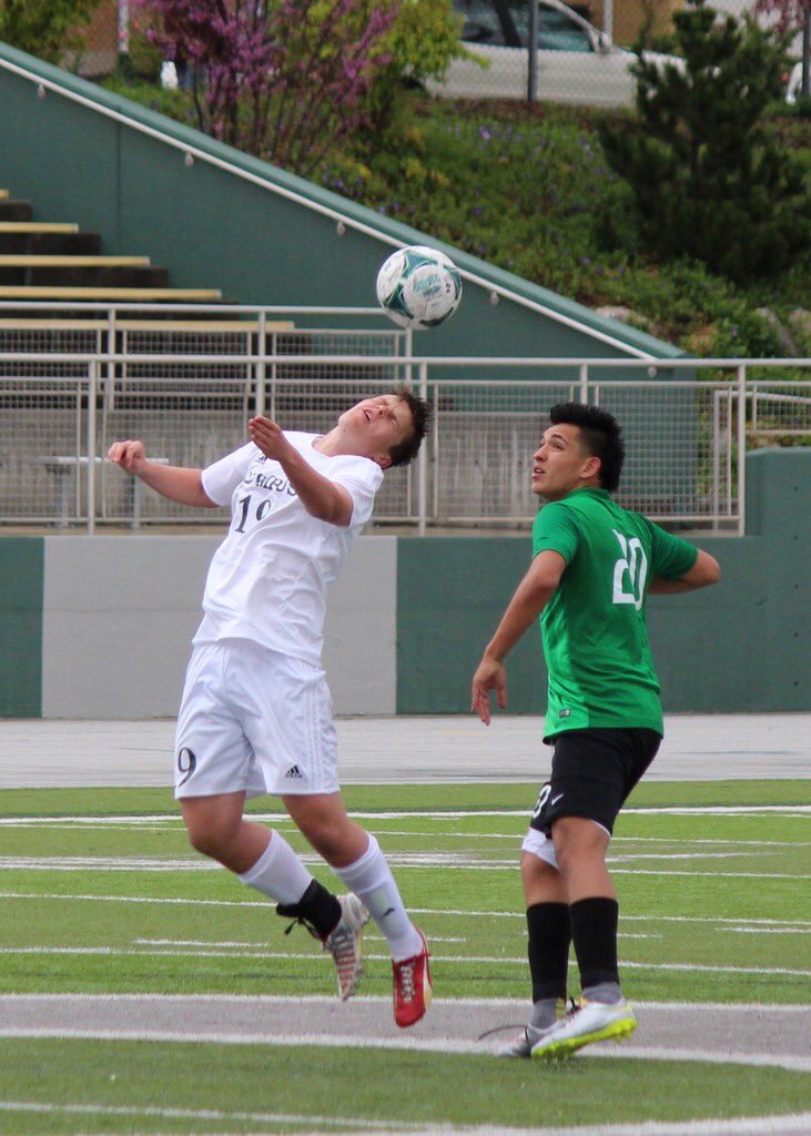 lukasjohnson_'s tweet photo. Come watch the best looking team in the state beat Cottonwood at 3:30. ⚽️ https://t.co/HQm2JJS0fv