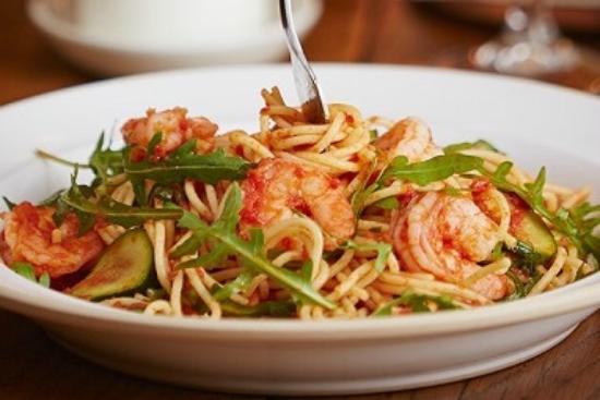 Get an amazing 50% off Main Courses @ Bella Italia in Touchwood! Only valid Mondays to Wednesdays!

Get your code: ow.ly/X3ql309sVdh