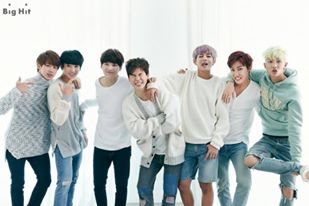 daniela88403091's tweet photo. We Love BTs https://t.co/OmUDny8xFM