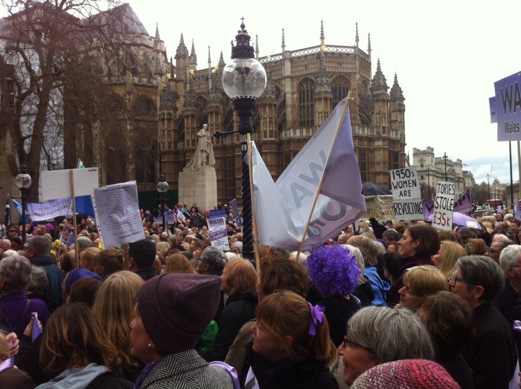 WASPI_Campaign's tweet image. Astonishing scenes outside @HouseofCommons right now as #WASPI women demonstrate about their unjust treatment.
