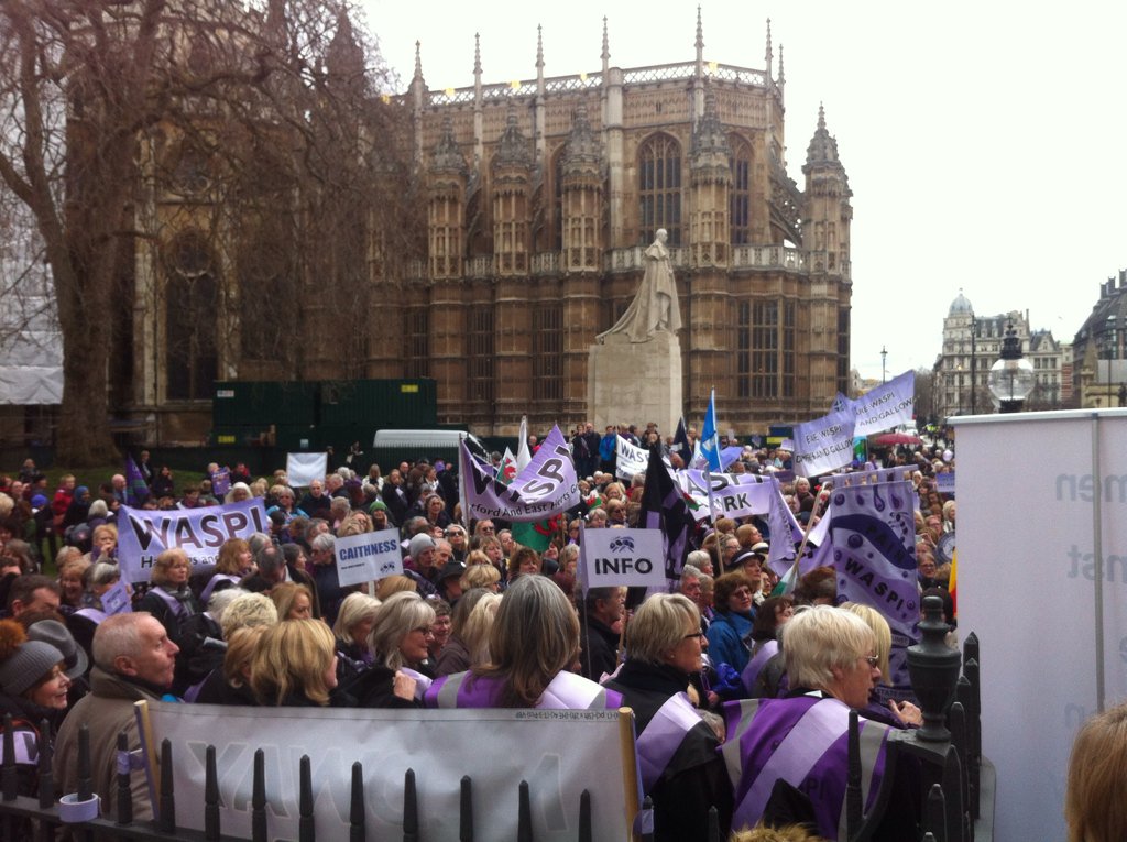 WASPI_Campaign's tweet image. "We paid in. You pay out!" is the #WASPI chant right now #IWD2017