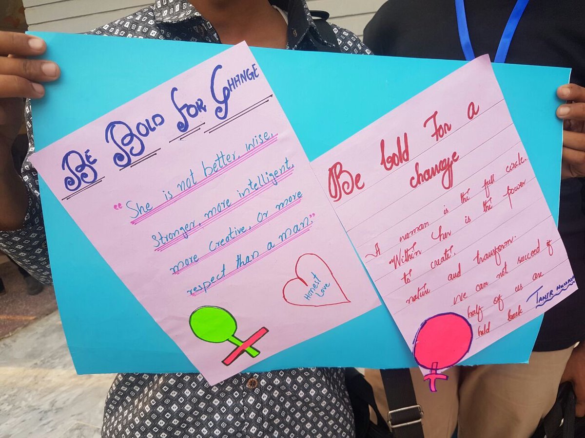 AnumFaheem's tweet photo. Messages from #englishworks stds on #IWD #BeBoldForChange @Horizon_WA @usconsulatekhi https://t.co/cvidO8Z3sD