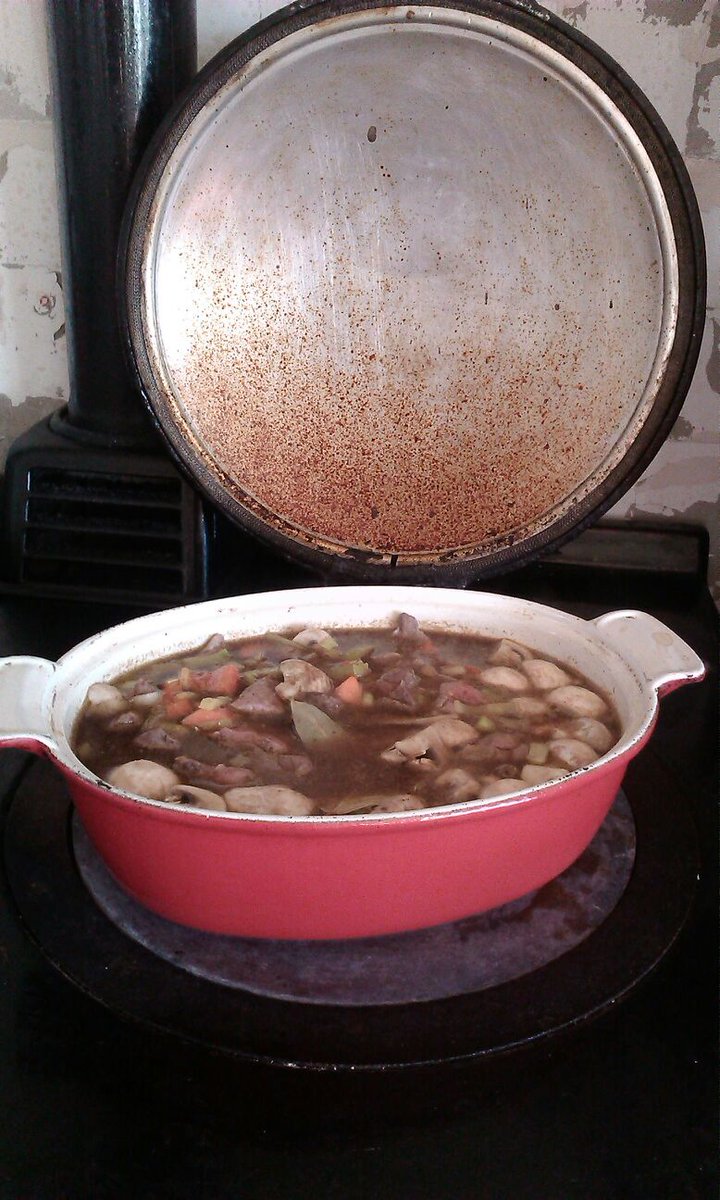 BallakellyFarm's tweet photo. @BallakellyFarm , #mamaranson has been busy in the kitchen #wholesome #homemade #man meat #farmer2fork yummy https://t.co/lNr8mXSXIi