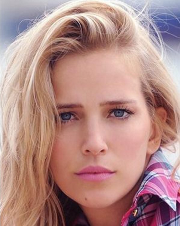 gipsykingg's tweet photo. Happy Women's day to this BRAVE AND STRONG WOMAN!
We love you Lu! @lulopilato ❤️@michaelbuble ❤️LoveLoveLoveLove ❤️
https://t.co/GxjM4J0Y2M https://t.co/yZttZzIpRi