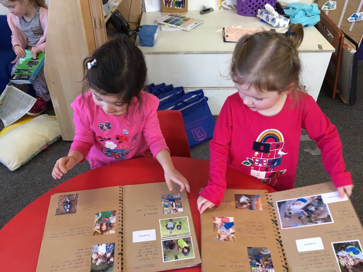 lasswadeps's tweet photo. We have been learning about lots of different texts for reading today! 📚#LPSloves2read #readingisfun https://t.co/HyW7zjsVI3