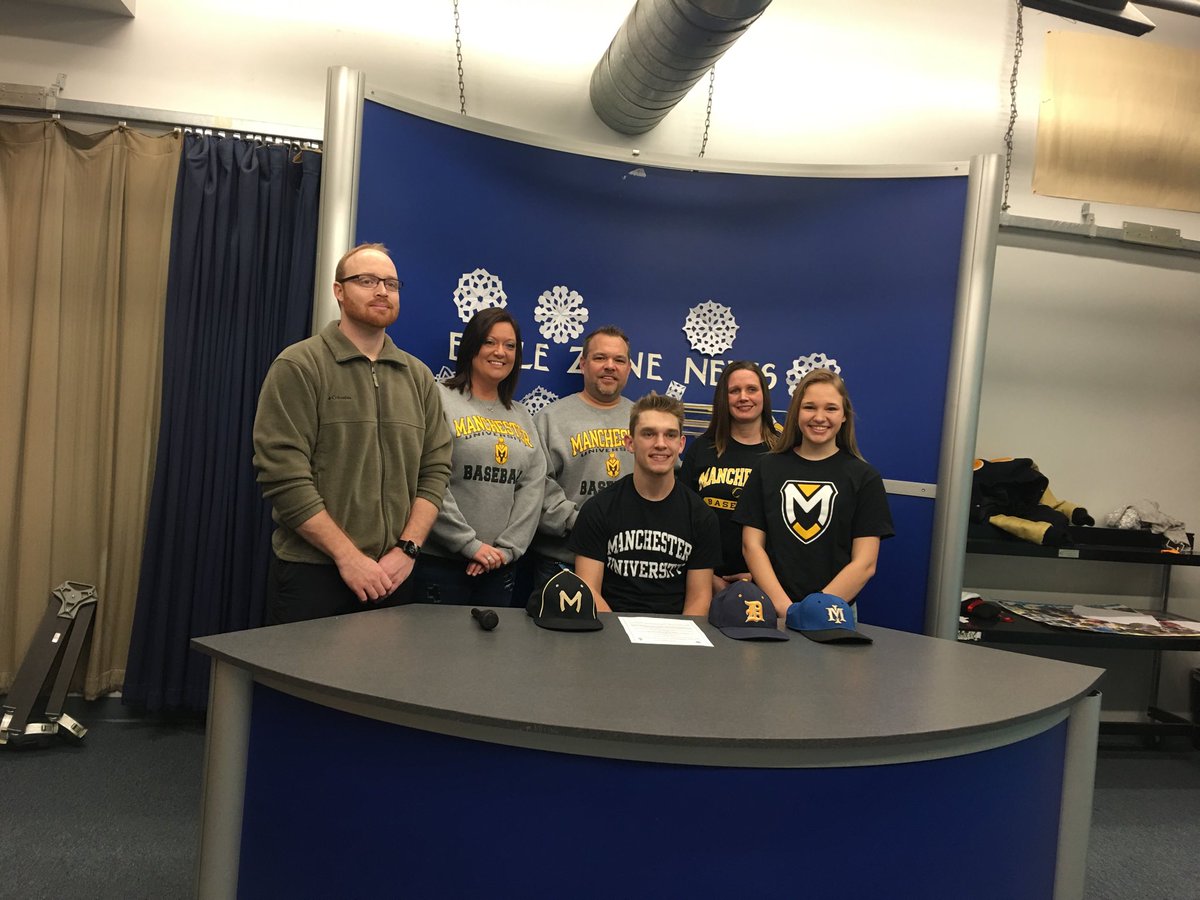indiana_magic's tweet photo. Congrats to Jadon Henry on signing to play baseball at Manchester!!!!  Another Magic player playing at next level!! https://t.co/pcHcSeaFoX