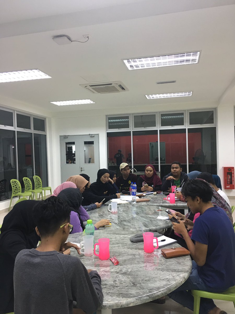 CAST_UiTM's tweet photo. Meeting sat #BroadClub https://t.co/tgx83EG0uD