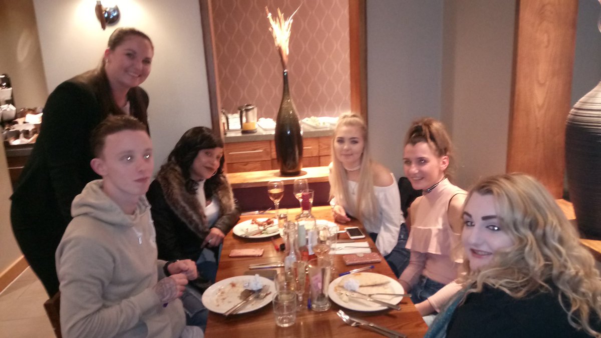 Apprenticeship celebration lunch North West Solus 🎉 🍷 🍻 <a href="/Minafattahi/">Mina Fattahi</a> <a href="/smmottram/">Sam Mottram</a> <a href="/placemadebyyou/">A Place Made By You</a> <a href="/ManchesterPres3/">PrestwichPI</a> #mostlovedteam ♥