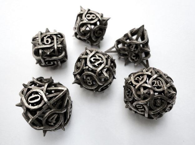shapeways's tweet photo. Roll the #D20, in your own way.  #DnD https://t.co/SU344z9437 https://t.co/jzFCE11tgm