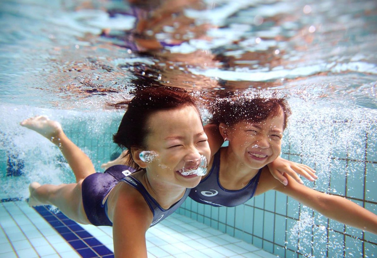 ট ইট র わらしべ長者 笑顔の種は自分の中に 482粒目 子供嫌いになった理由 学生時代 市民 プールで監視員のアルバイトをしていた僕は 水着のお姉さん達を眺めながら過ごす楽なバイトだと思っていたのに 溺れるフリをする小学生に 1日中振り回され