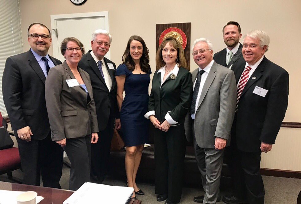 DimitriosHASDIC's tweet photo. Productive meeting w/SenatorPatBates today at #CHALegDay.  Thanks for talking w/ us about issues impacting hospitals. @HASDIC @CalHospitals https://t.co/EfNRaetdqR