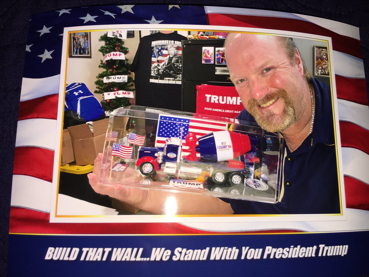 ScottSaxman1's tweet photo. .These are my Post Cards I had made to send out to @POTUS Trump today for #operationtrumpcard πΊπΈπΊπΈTo show support for President Trump #MAGA https://t.co/0EPcWUYOzT