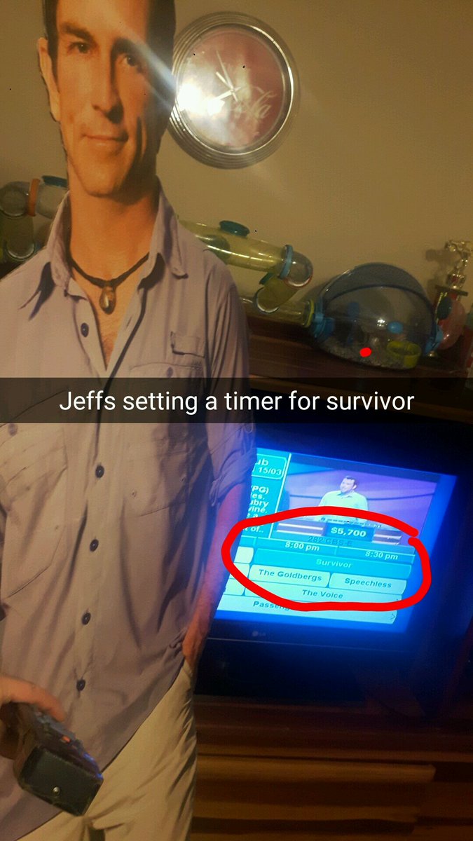 Willyskin445's tweet photo. @JeffProbst is setting a timer for #SurvivorGameChangers tonight #whataguy https://t.co/zuU9NUiVuG
