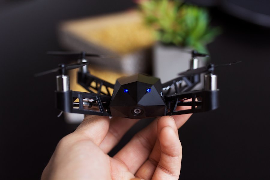 With Kudrone’s rechargeable batteries, you’ll be ready for every adventure that comes your way.