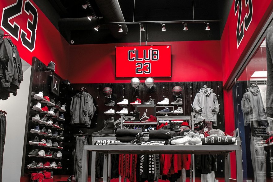 DOWRIDGECAPITAL's tweet photo. .@EliteMrAlans to add 4 more #Detroit stores part of $15M expansion. @kurtalertnagl @crainsdetroit reports: https://t.co/hb4iNw5gPp https://t.co/m7N4uMmjSC