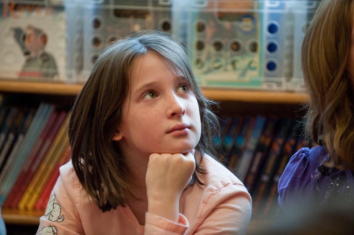 responsiveclass's tweet photo. Reinforcing language is one of the most powerful tools available to educators—and one of the most underutilized. https://t.co/ZuQOt5LRt3 https://t.co/a8SGttQPsn