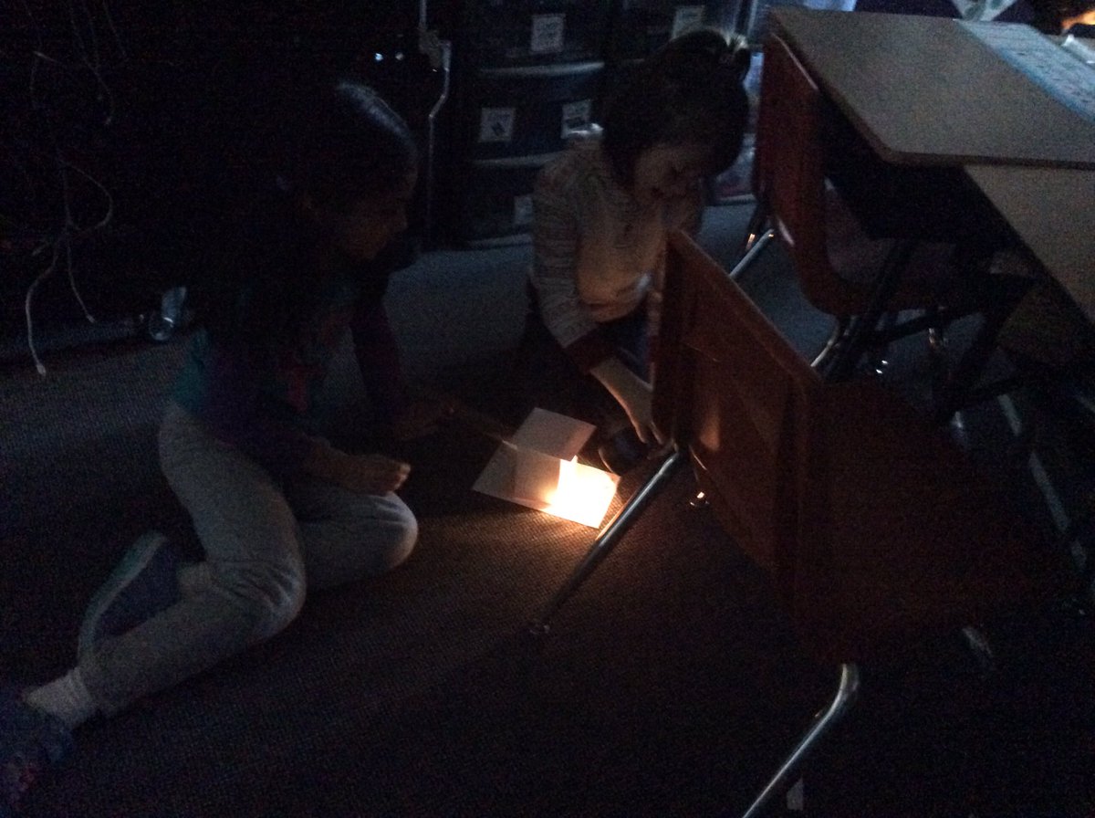 BarcLiteracy's tweet image. Where is the sun in the sky? Investigation using handmade structures to track sunrise &amp;amp; sunset #inspire96 #tciscience #multistepdirections